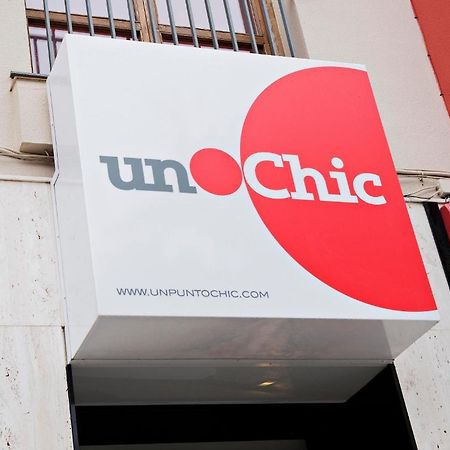 Hospedium Hostal Un Punto Chic Χουέσκα Εξωτερικό φωτογραφία
