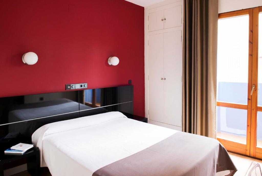 Hospedium Hostal Un Punto Chic Χουέσκα Εξωτερικό φωτογραφία