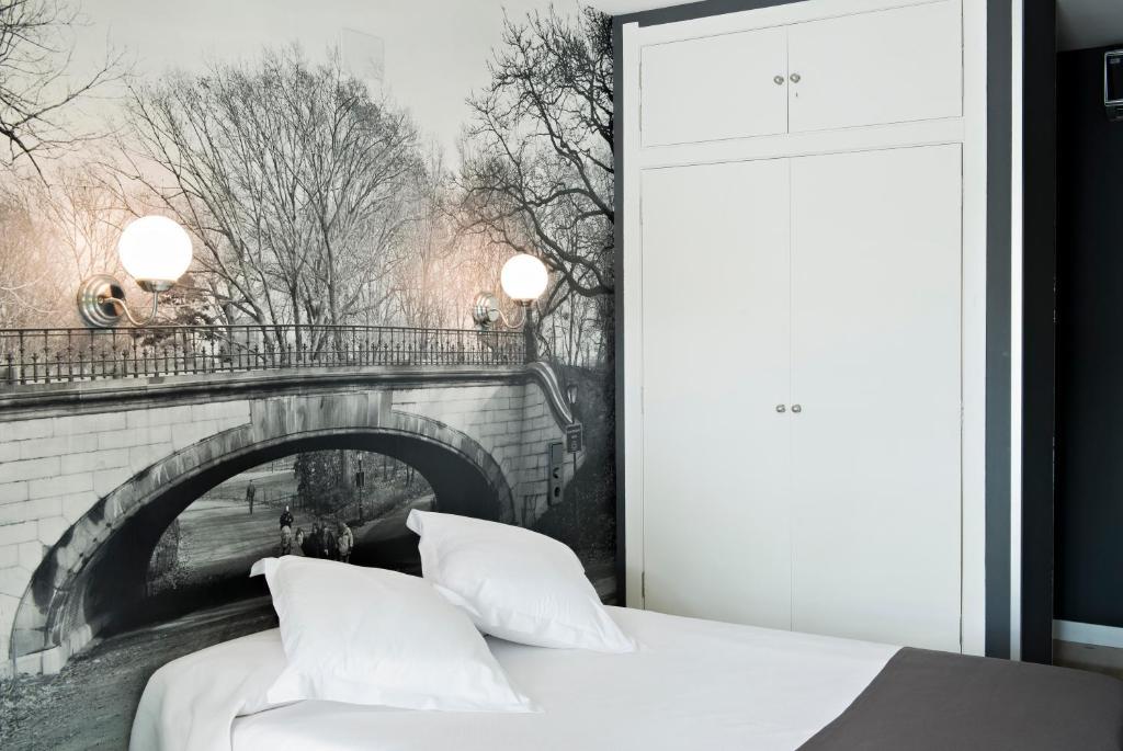 Hospedium Hostal Un Punto Chic Χουέσκα Εξωτερικό φωτογραφία